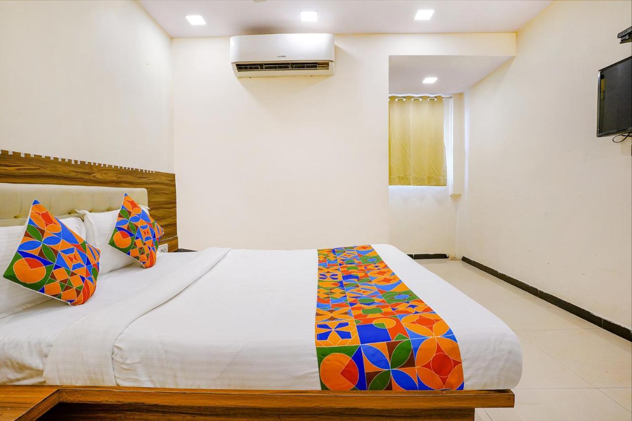 Fabexpress Galaxy Inn Mumbai Exterior photo